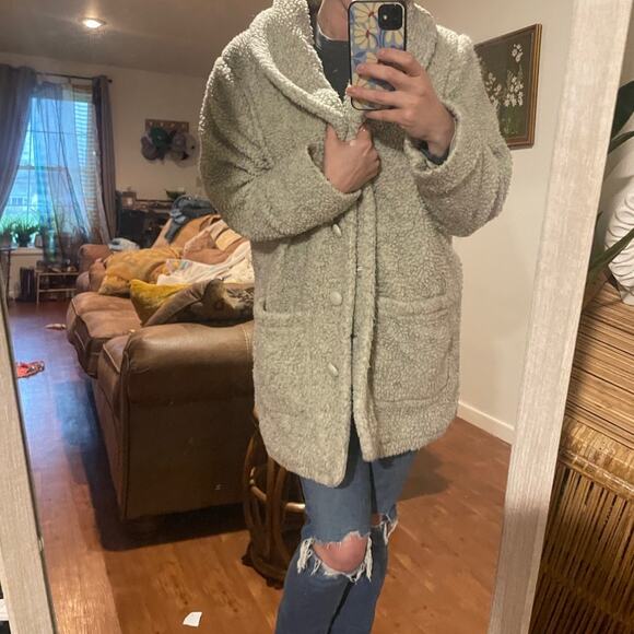 Totes oversized fuzzy jacket - Picture 5 of 6